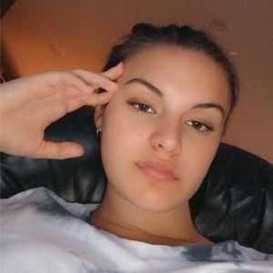 Meet your Posher, Katelyn